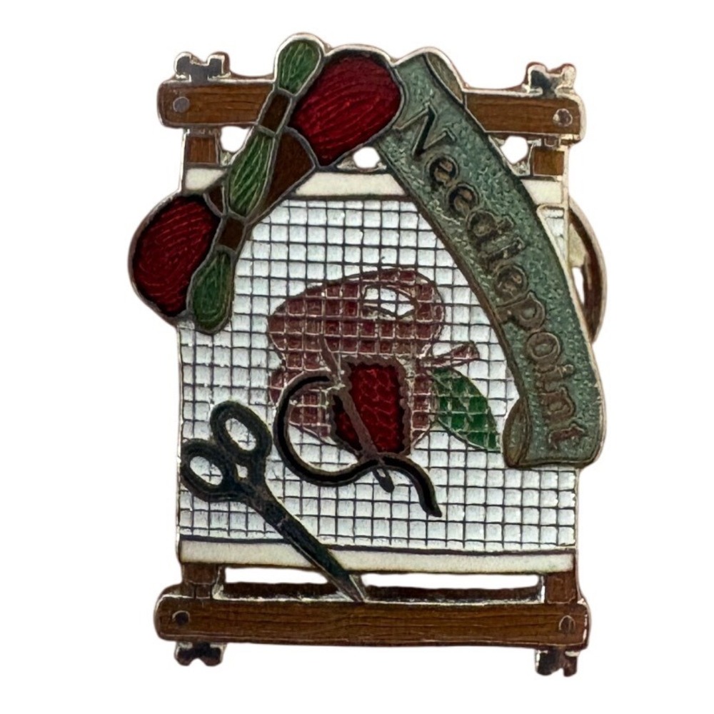 Vintage 1984 Needlepoint Enamel Pin Arts Crafts Embroidery Frame LF/BHP Retro